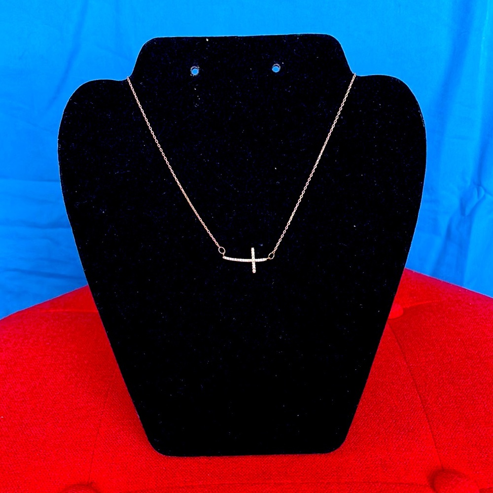 Liz Claiborne necklace new without tags. Rose gold 16”